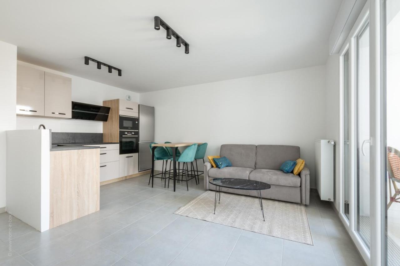 Appartement Dans Le Pre By Plaza à Chessy  Extérieur photo